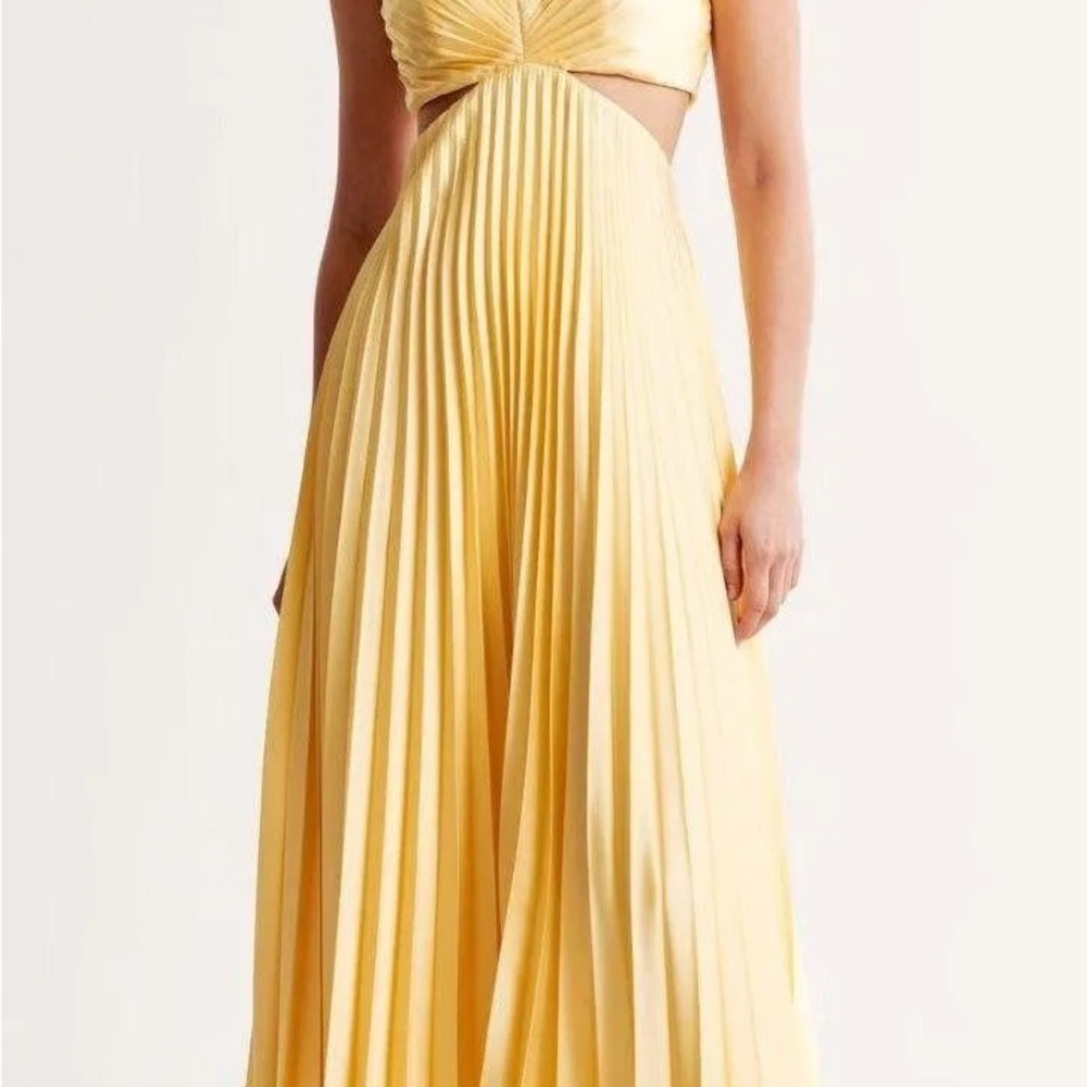 Abercrombie & Fitch Pleated Yellow Dress